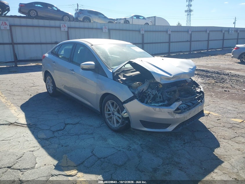 Vin: 1fadp3f23gl376729, lot: 46840202, ford focus se 20161