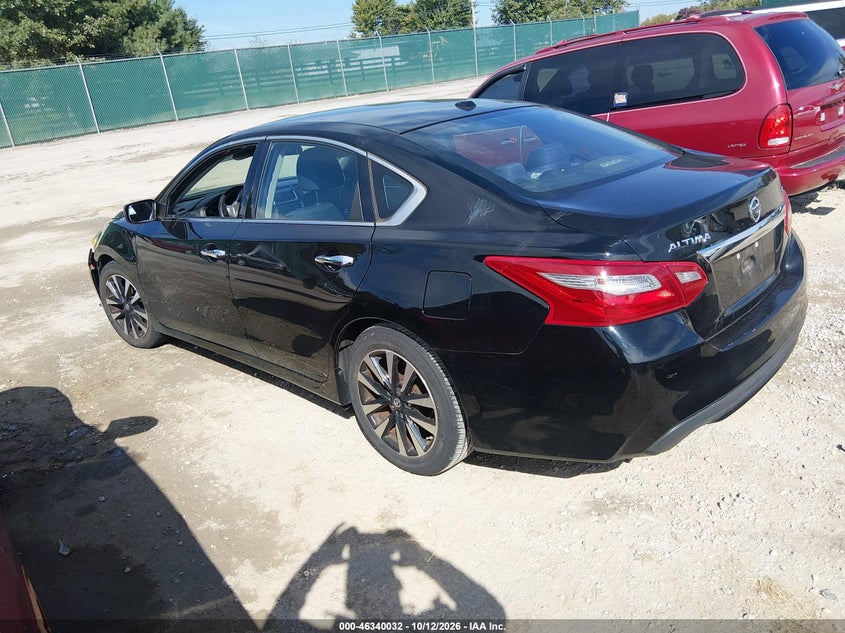 Vin: 1n4al3ap0jc179977, lot: 46840292, nissan altima 2.5 sv 20183