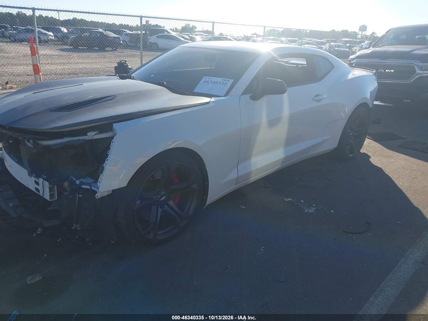 2018 Chevrolet Camaro 1Ss, Front End, IAAI, VIN 1G1FE1R76J0172318 — photo 2