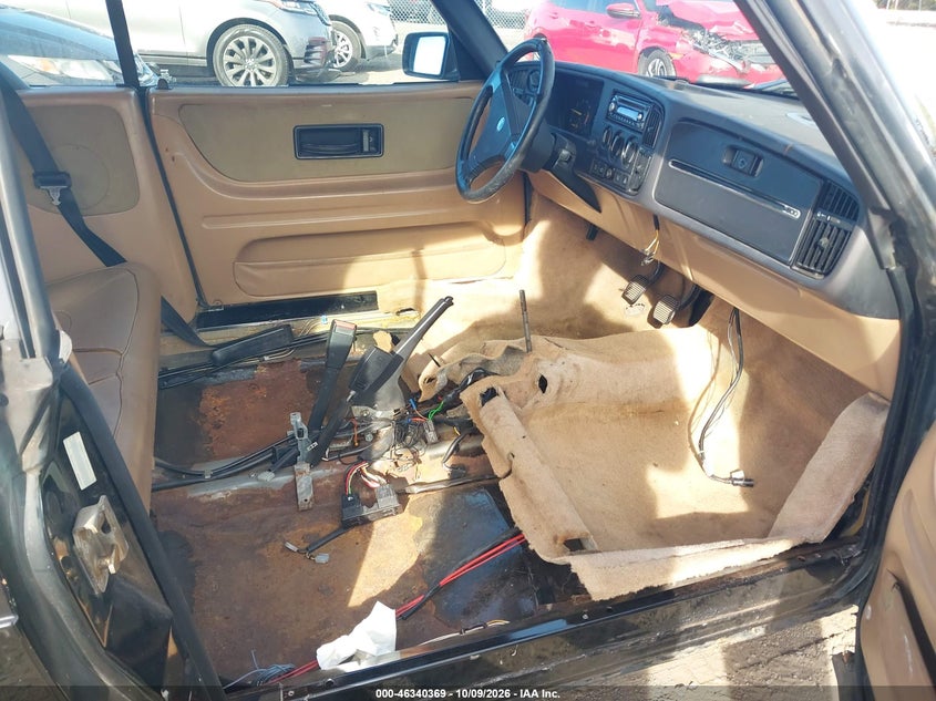 SAAB 900 1989 VIN YS3AT75L2K7026304