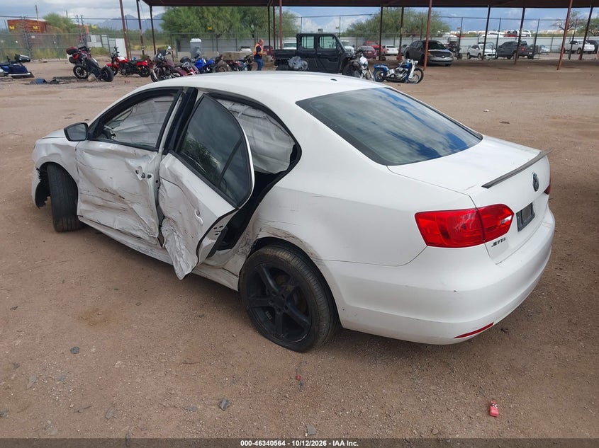 Vin: 3vw2k7aj0cm371919, lot: 46840823, volkswagen jetta 2.0l s 20123