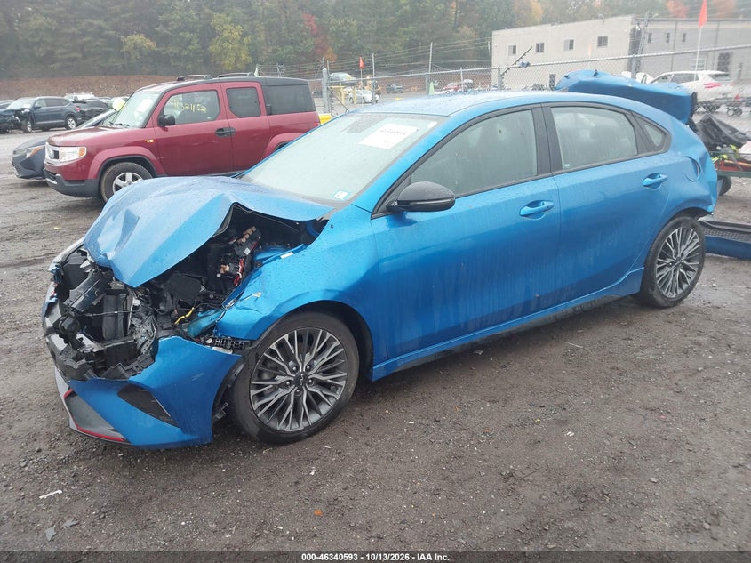 2023 Kia Forte Gt-Line, Front & Rear, IAAI, VIN 3KPF54AD7PE603517 — photo 2