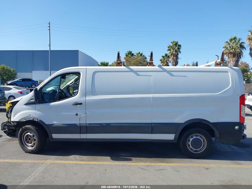 2018 FORD TRANSIT-150 · Photo 15