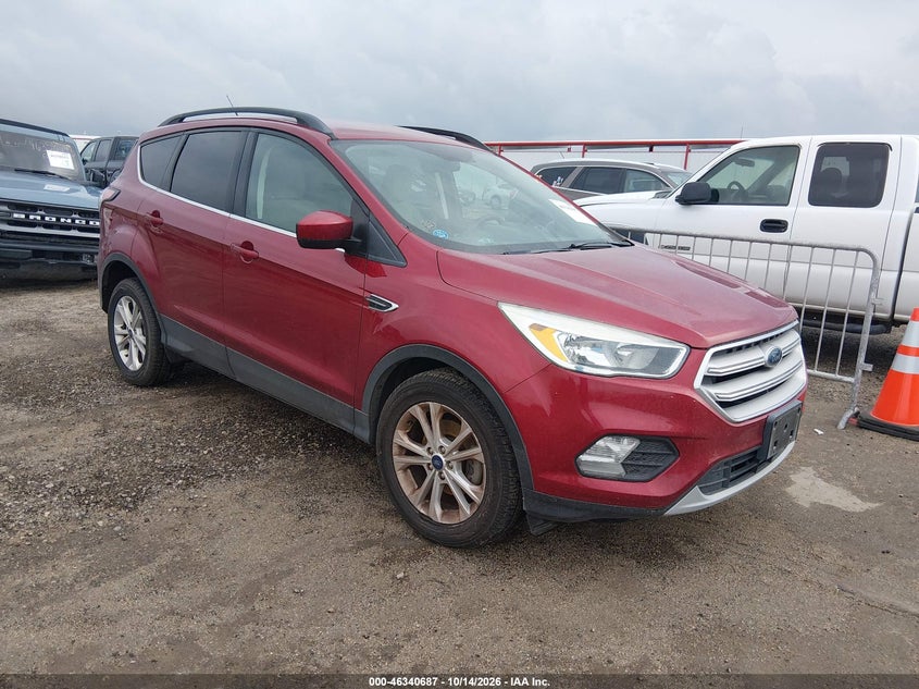 Vin: 1fmcu0gd3jud58337, lot: 46840946, ford escape se 2018 img_1