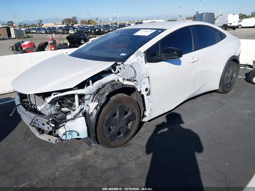TOYOTA PRIUS - zdjęcie 2