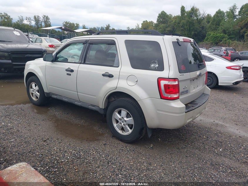2009 FORD ESCAPE XLT · Фото 3
