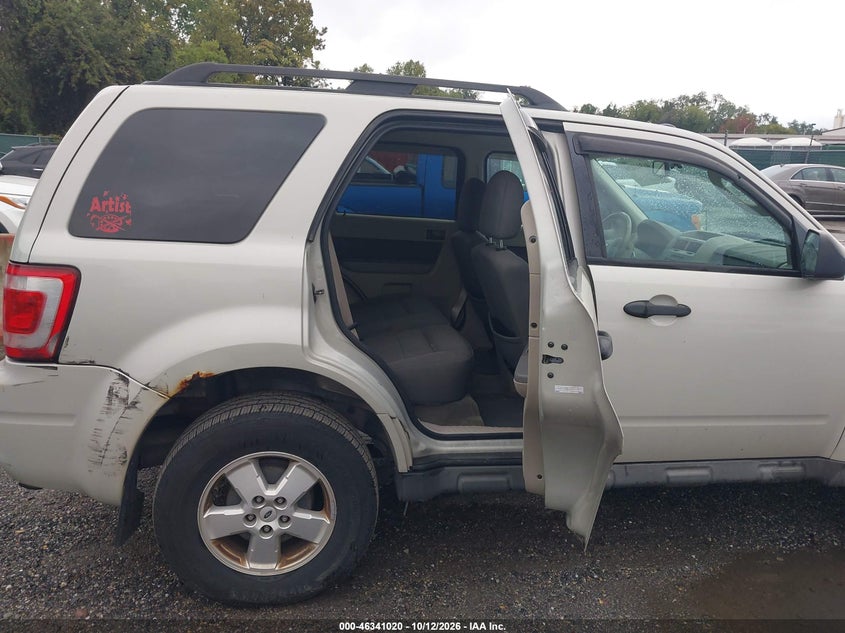 2009 FORD ESCAPE XLT · Фото 8