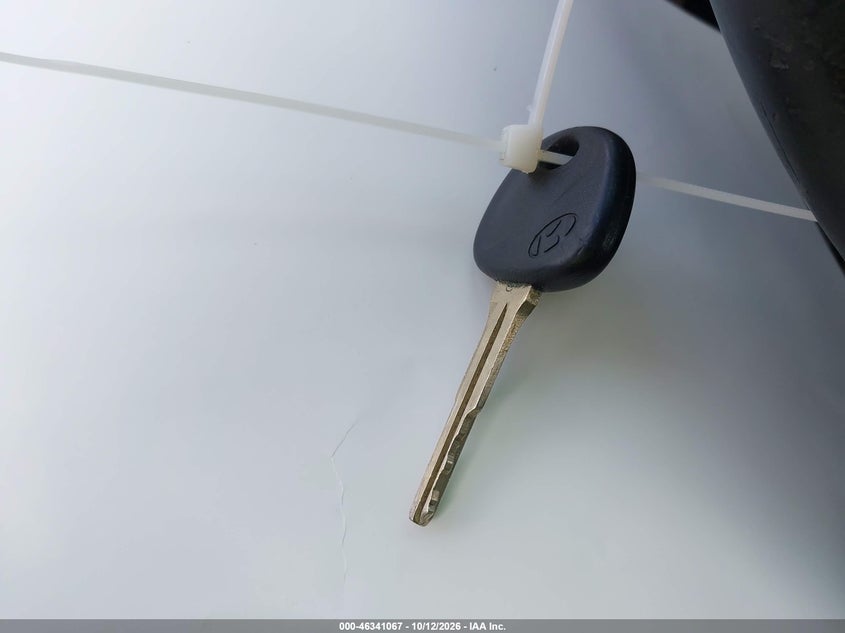 2011 HYUNDAI TUCSON GLS · Фото 11