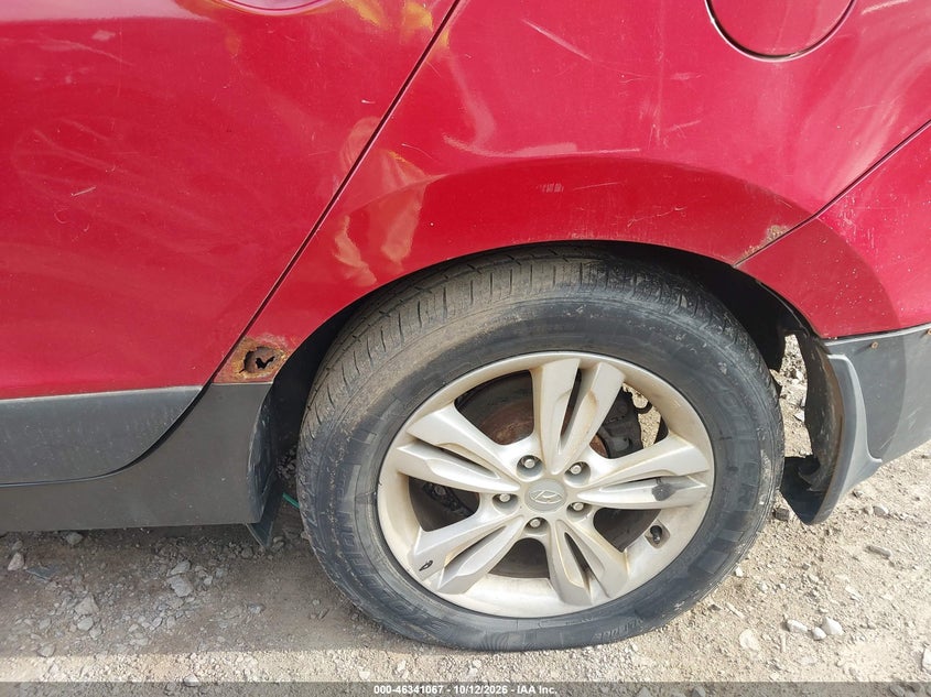 2011 HYUNDAI TUCSON GLS · Фото 12