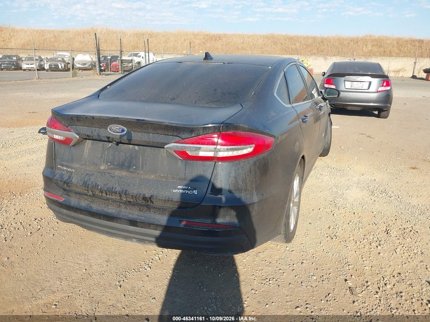 2019 FORD FUSION HYBRID SEL · Фото 4