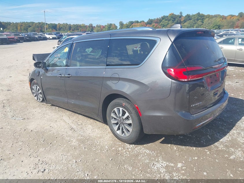 Vin: 2c4rc1l77mr529728, lot: 46841535, chrysler pacifica hybrid touring l 20213