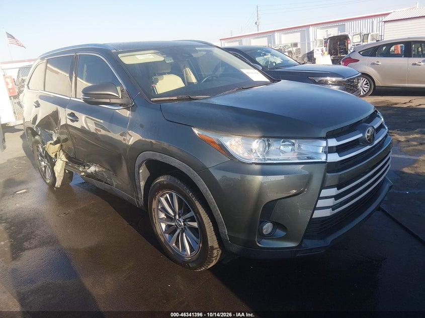 TOYOTA HIGHLANDER - zdjęcie 1