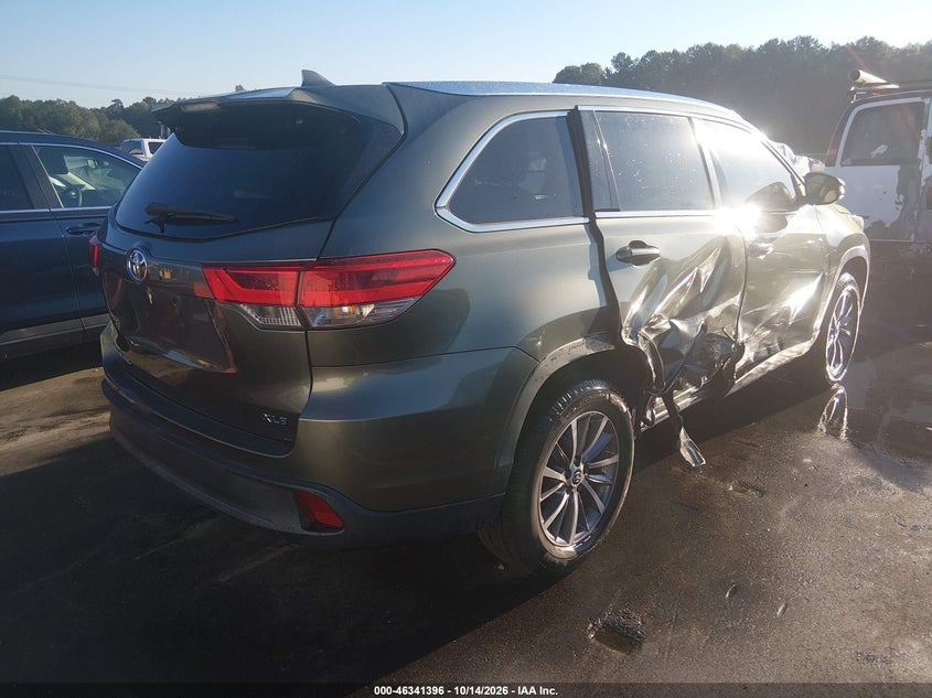 TOYOTA HIGHLANDER - zdjęcie 4
