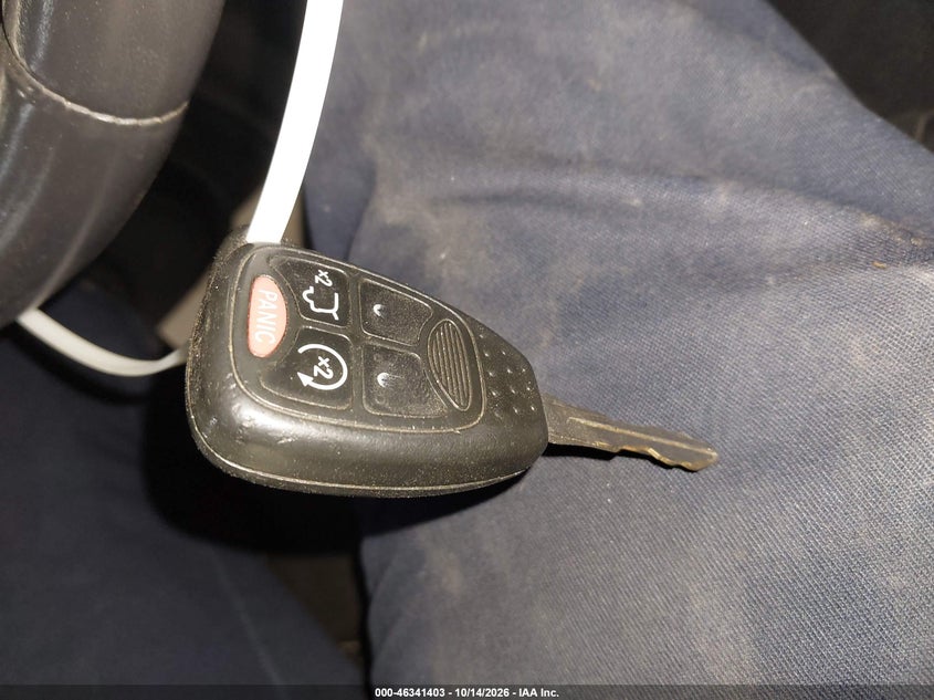 2011 JEEP LIBERTY LIMITED · Фото 11