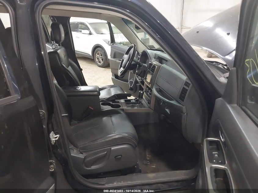 2011 JEEP LIBERTY LIMITED · Фото 5