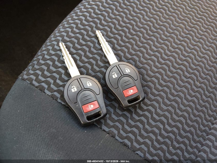 2016 NISSAN VERSA NOTE S (SR)/S PLUS/SL/SR/SV · Photo 11