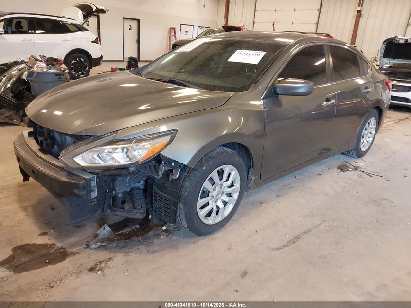 Vin: 1n4al3ap2jc123345, lot: 46841769, nissan altima 2.5 s 20182