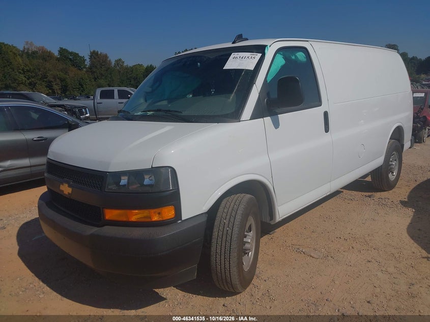 2025 Chevrolet Express Cargo Rwd 2500 Regular Wheelbase Wt, Right Side, IAAI, VIN 1GCWGAFP7S1217557 — photo 2