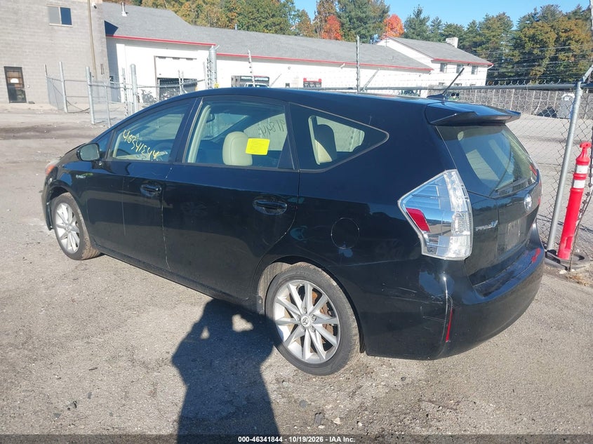 Vin: jtdzn3eu8c3111887, lot: 46842103, toyota prius v five 20123