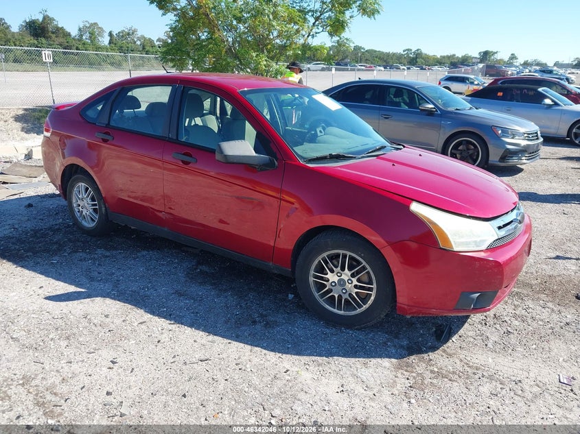 Vin: 1fahp3fnxaw289900, lot: 46842305, ford focus se 20101