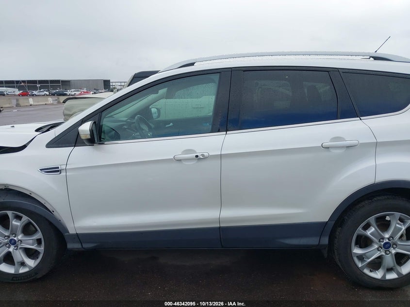 2015 FORD ESCAPE TITANIUM · Фото 15