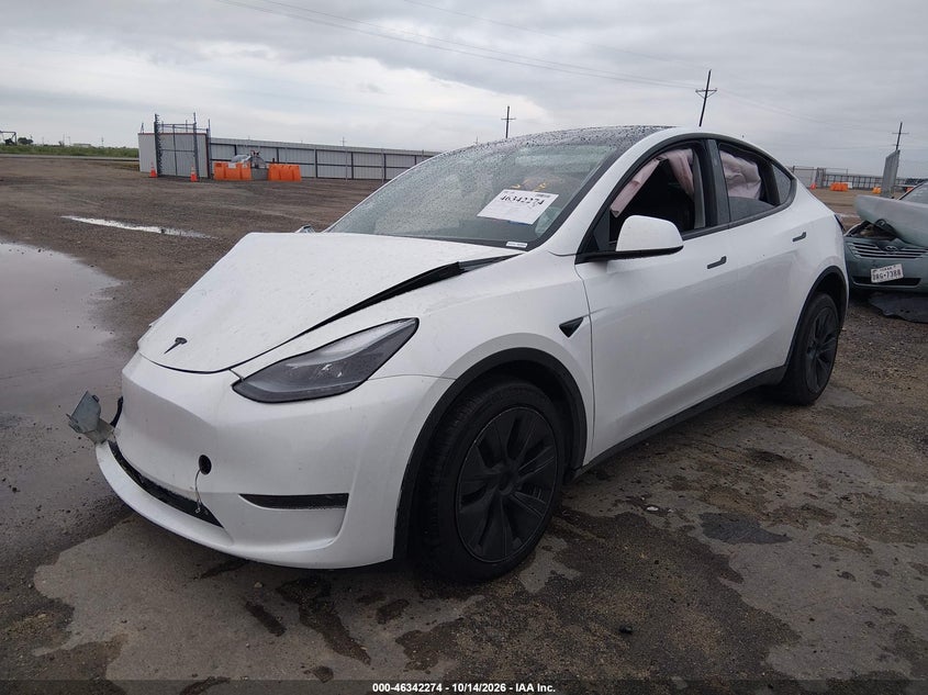 2025 Tesla Model Y Long Range Dual Motor Rear-Wheel Drive, Unknown, IAAI, VIN 7SAYGDED6SF260699 — photo 2