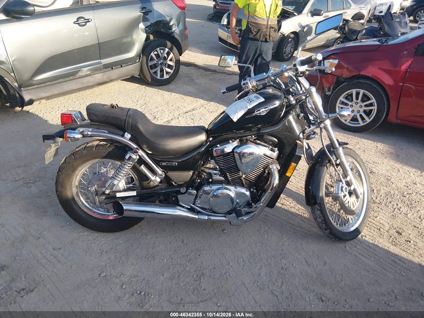 SUZUKI VS800 2005