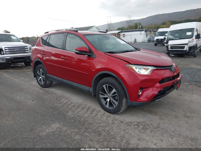 Vin: jtmrfrev0hj159427, lot: 46842779, toyota rav4 xle 20171