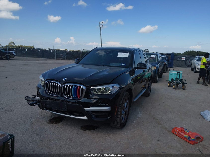 2021 BMW X3 Sdrive30I, Front End, IAAI, VIN 5UXTY3C08M9F55736 — photo 2
