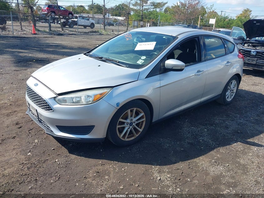 Vin: 1fadp3k25hl250766, lot: 46843111, ford focus se 20172