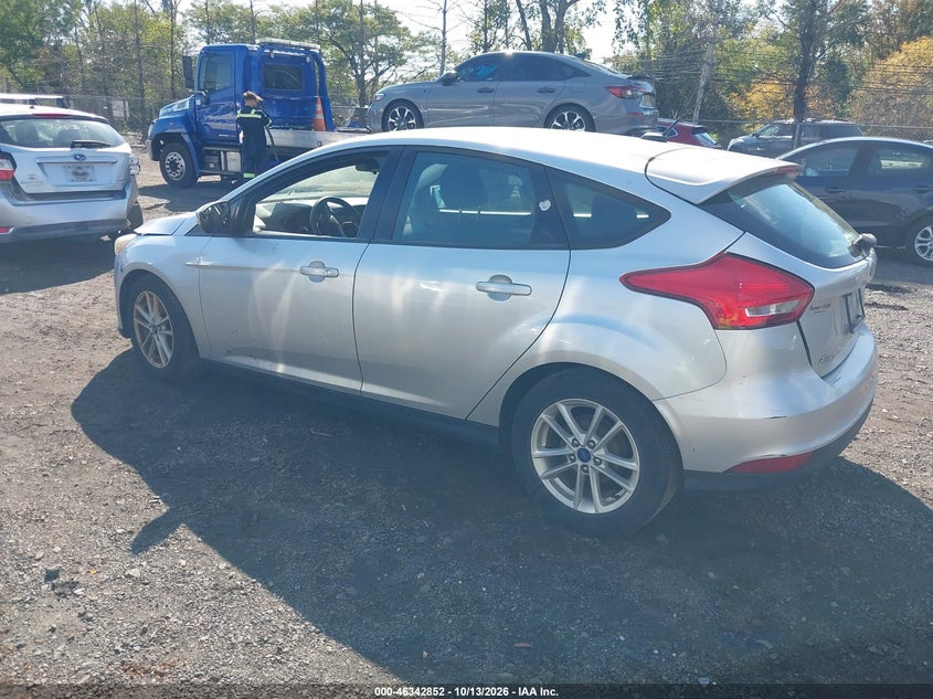 Vin: 1fadp3k25hl250766, lot: 46843111, ford focus se 20173