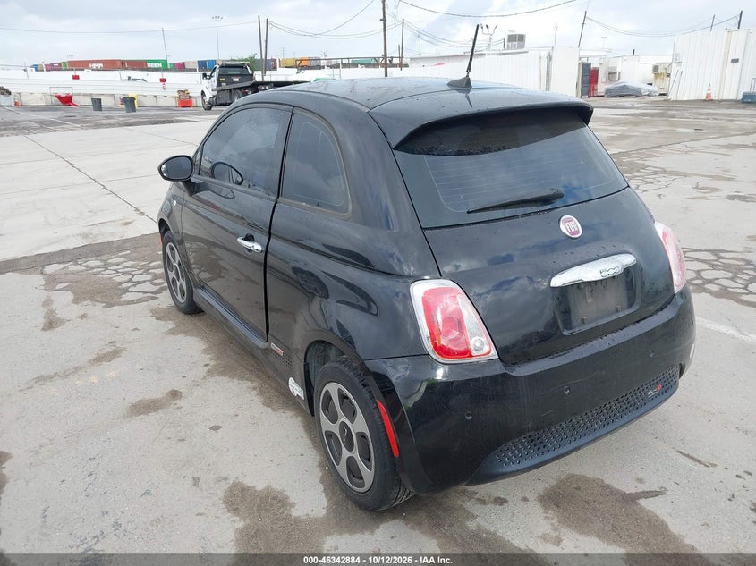 2016 FIAT 500E BATTERY ELECTRIC · Photo 6