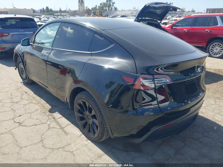 TESLA MODEL Y 2023 VIN 7SAYGDEE1PF814327