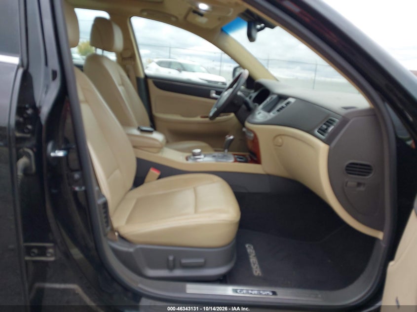2012 HYUNDAI GENESIS 5.0 · Фото 5