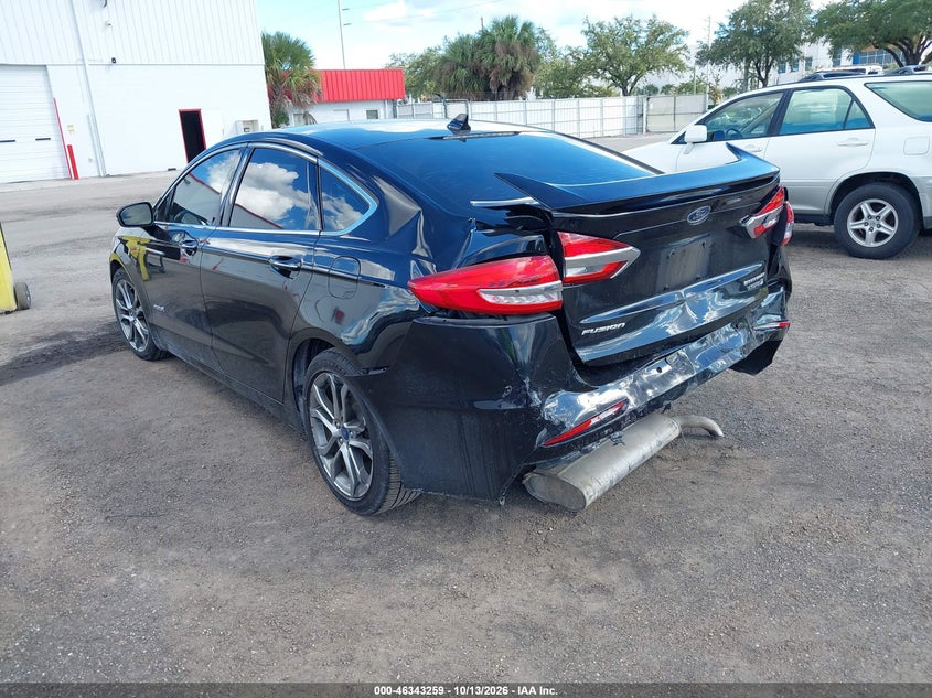 Vin: 3fa6p0ru0kr255297, lot: 46843518, ford fusion hybrid titanium 20193