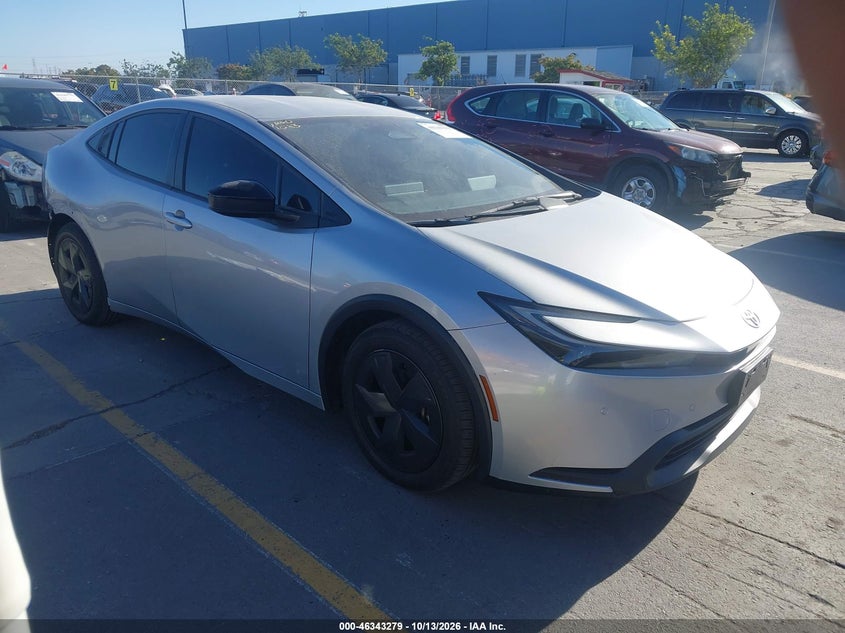 Vin: jtdacaau6r3019327, lot: 46843538, toyota prius le 2024 img_1