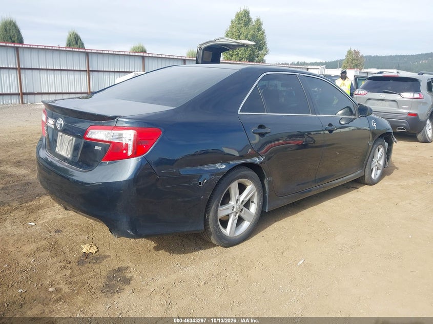Vin: 4t1bf1fk5eu302160, lot: 46843556, toyota camry se 20144