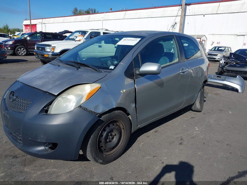 2007 Toyota Yaris, Левый бок, IAAI, VIN JTDJT923175074855 — фото 2