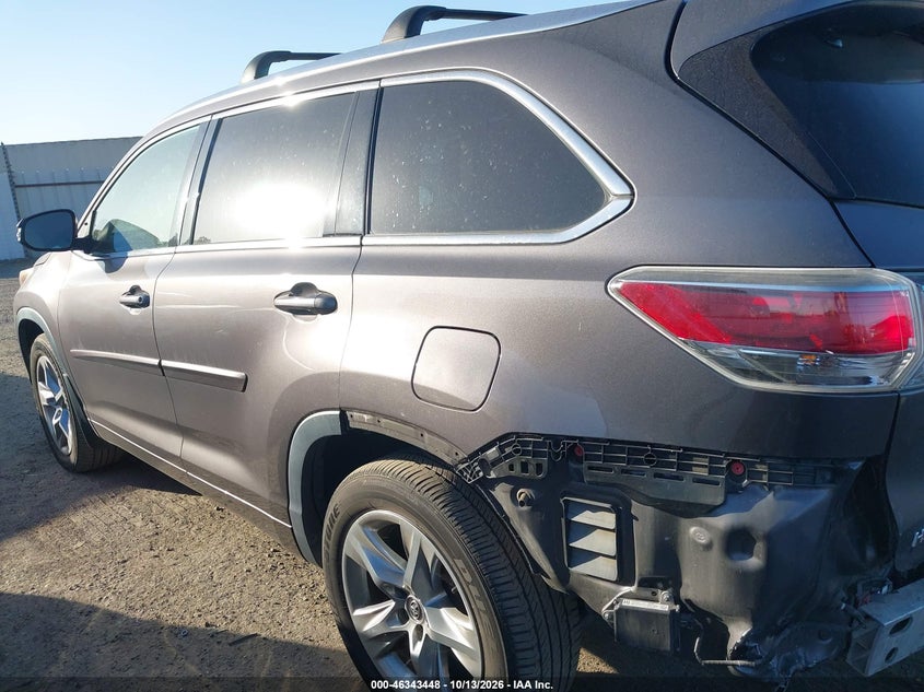 TOYOTA HIGHLANDER - zdjęcie 15