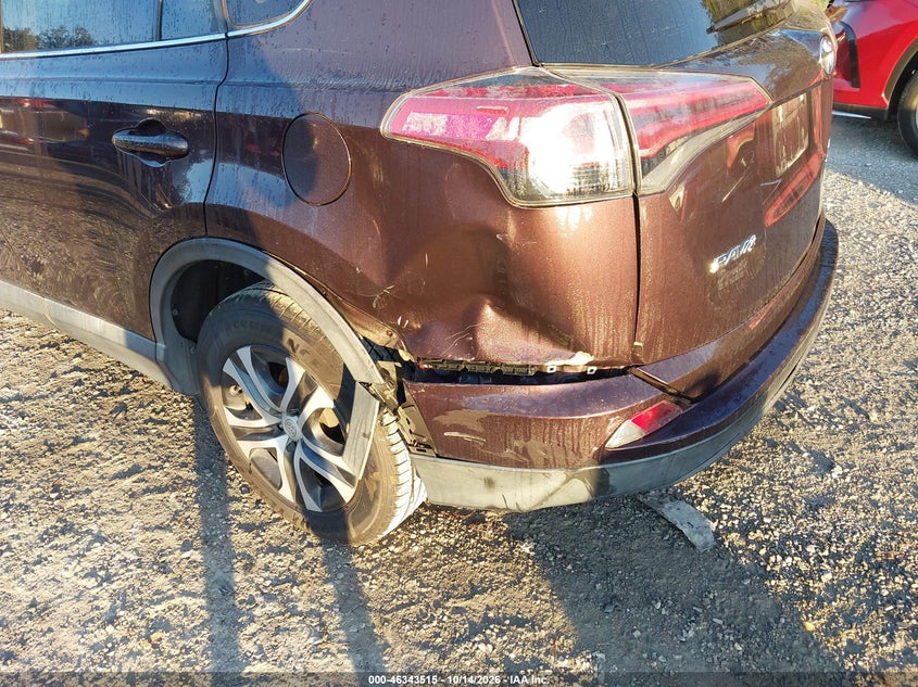 TOYOTA RAV4 - zdjęcie 17
