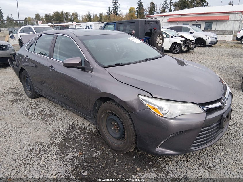 Vin: 4t1bf1fk6hu281243, lot: 46843776, toyota camry le 20171