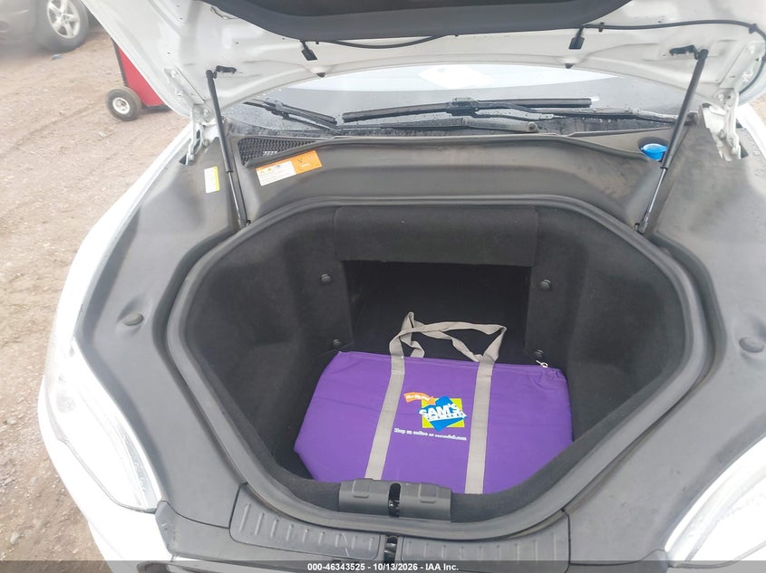 TESLA MODEL S 2013 VIN 5YJSA1CN4DFP20556