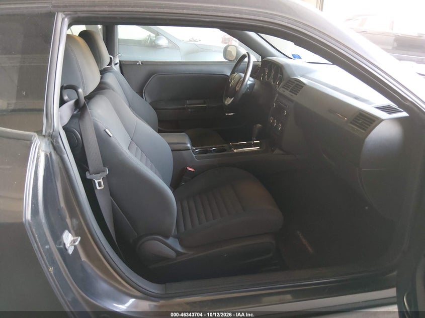 2013 DODGE CHALLENGER SXT · Фото 5