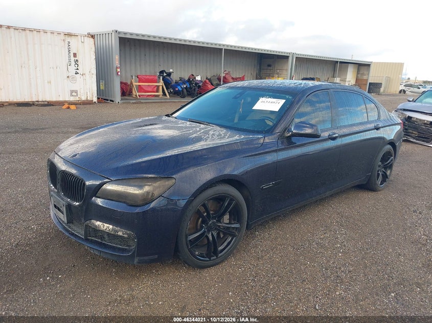 2011 BMW 750LI · Photo 2