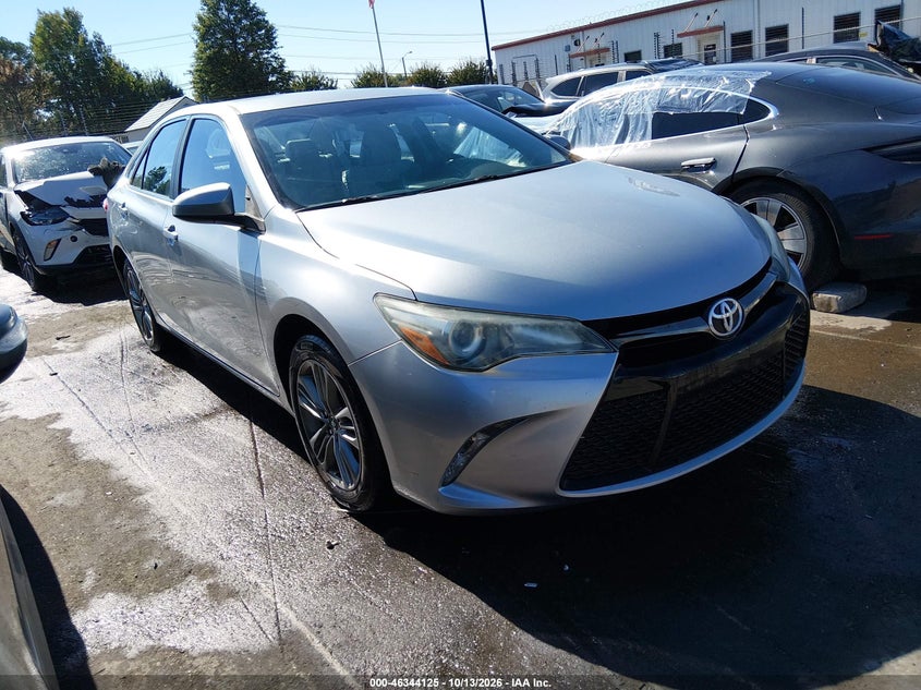 TOYOTA CAMRY - zdjęcie 1