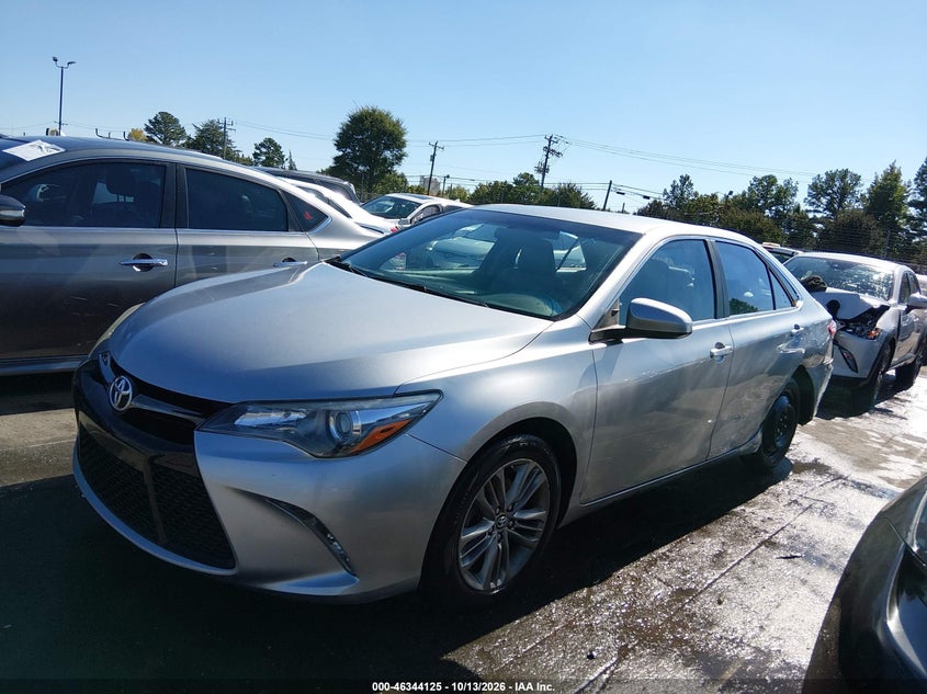 TOYOTA CAMRY - zdjęcie 14