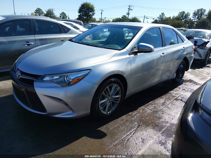 TOYOTA CAMRY - zdjęcie 2