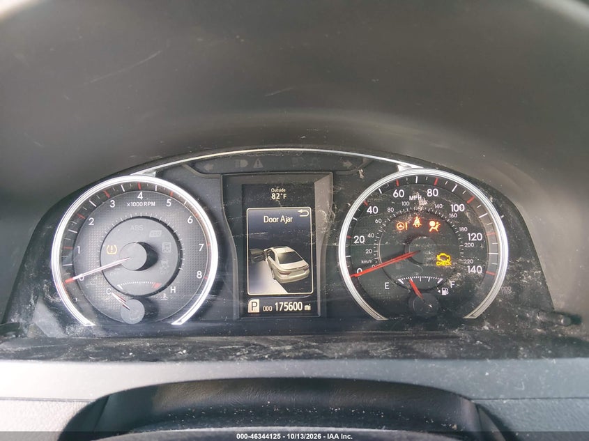 TOYOTA CAMRY - zdjęcie 7