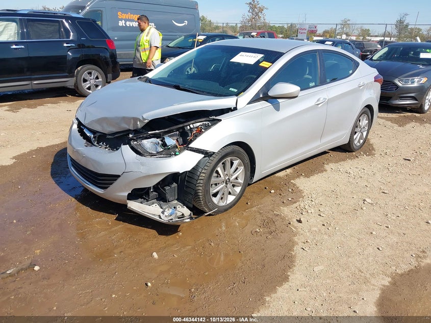2015 Hyundai Elantra Se, Удар спереди, IAAI, VIN 5NPDH4AE8FH593422 — фото 2