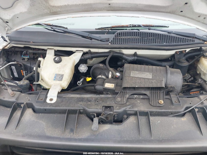 2015 GMC SAVANA 2500 WORK VAN · Photo 10